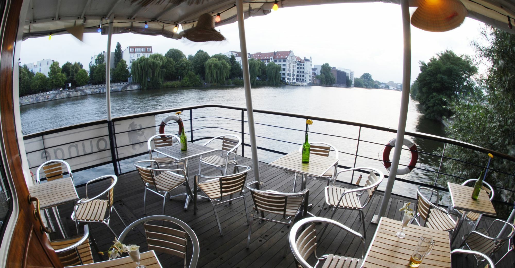 Shipotel-Berlin Gmbh, Shipotel Eastern & Shipotel Western Buitenkant foto