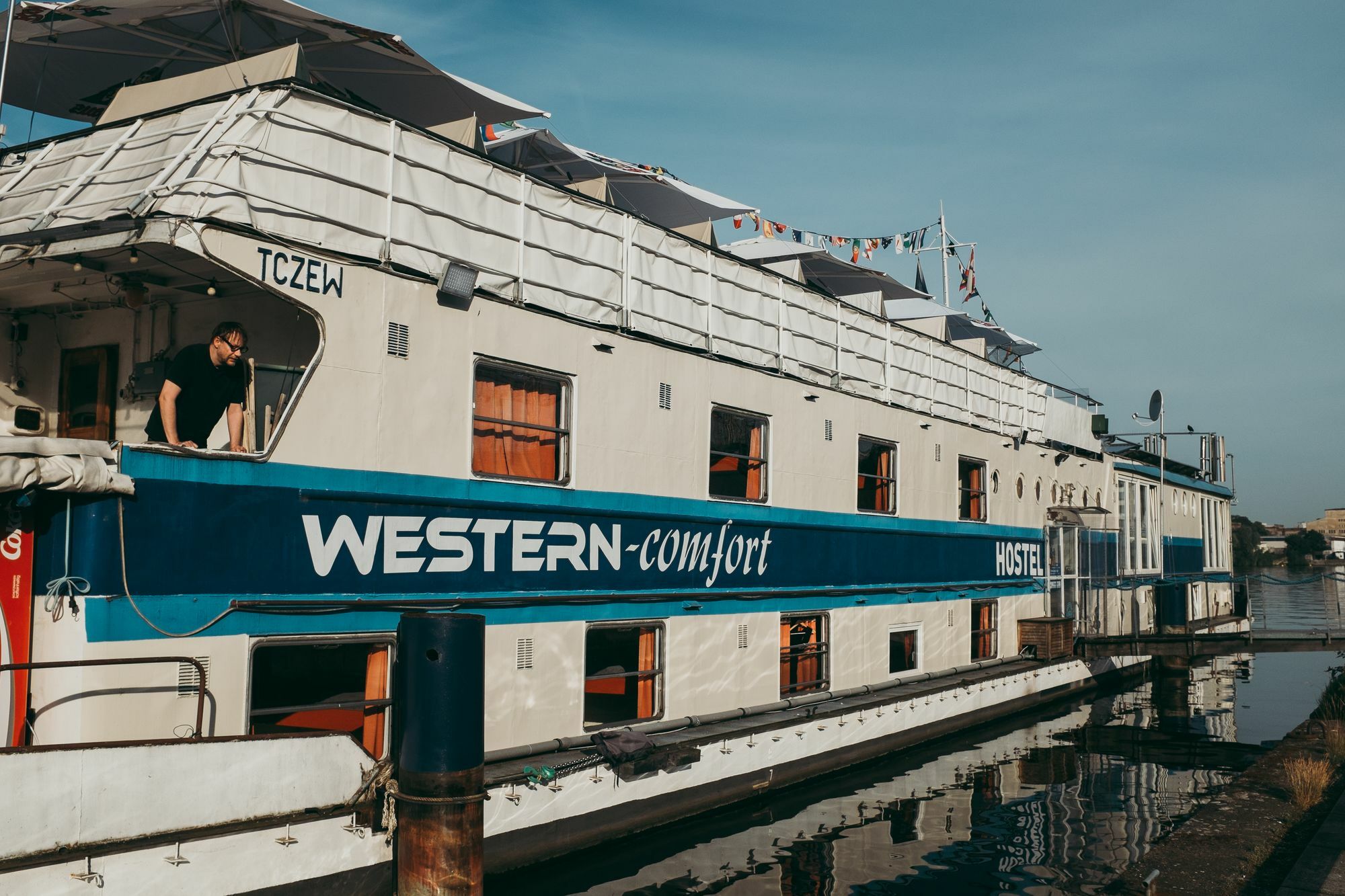 Shipotel-Berlin Gmbh, Shipotel Eastern & Shipotel Western Buitenkant foto